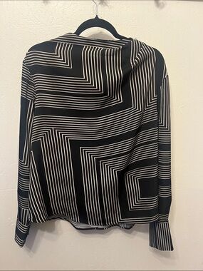 H&M Black and White Geometric Button-Up Blouse
